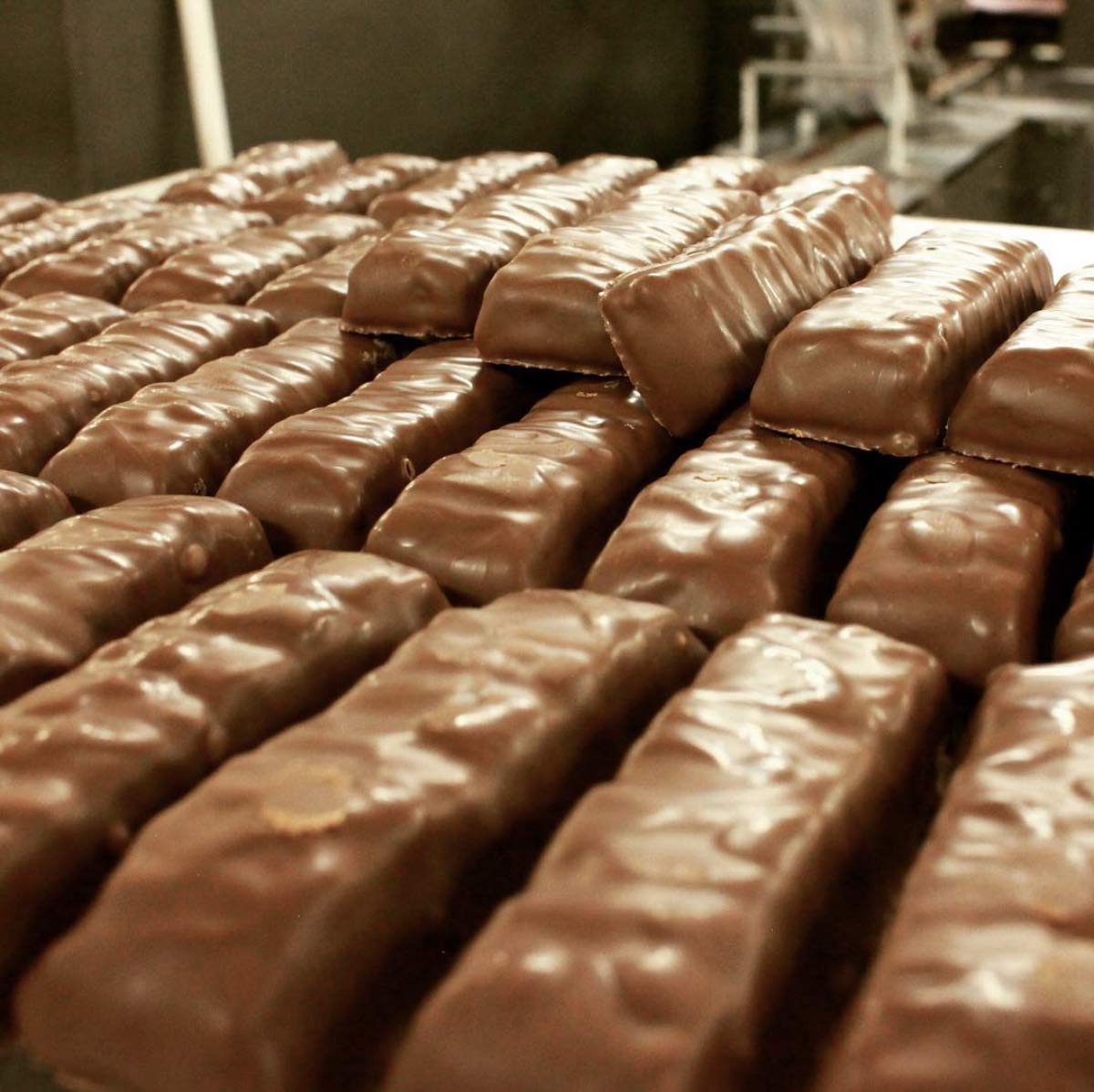 De La Rosa Nugs Chocolate Bar - 12 Pcs